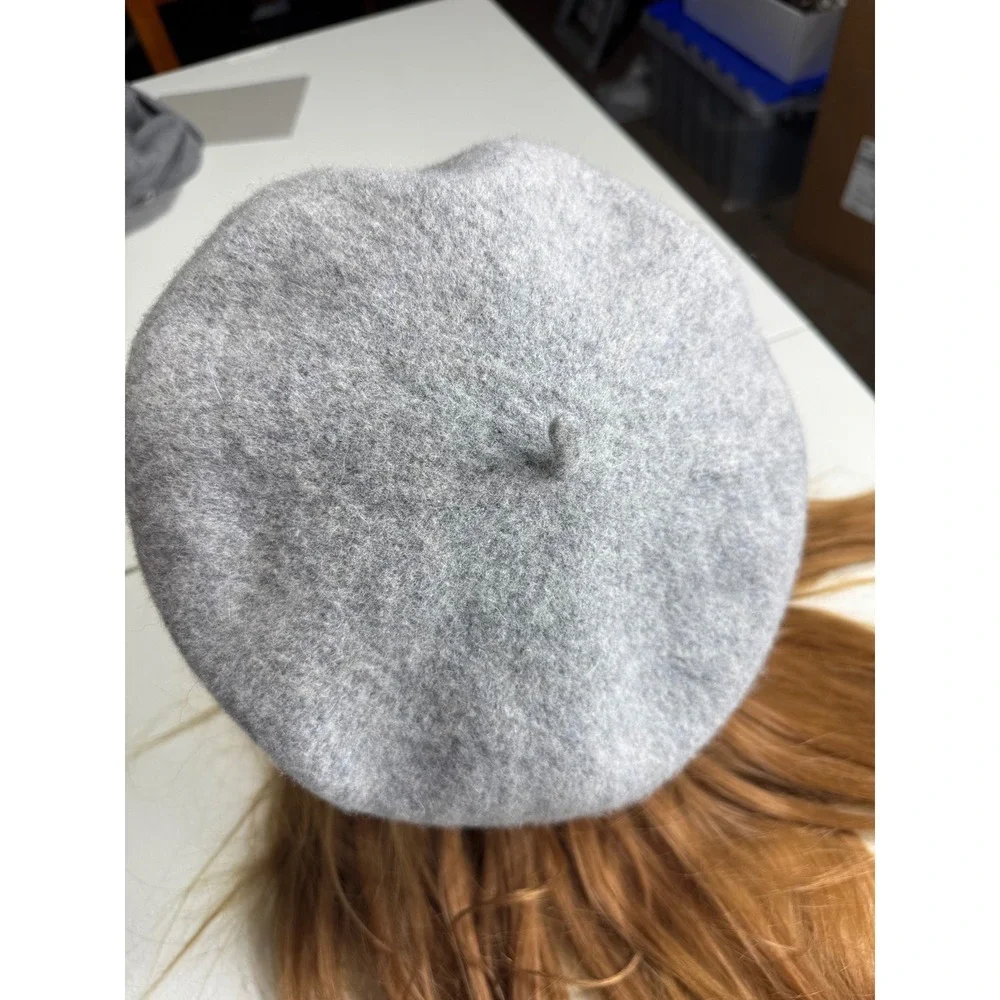 David and‎ Young Wool Beret Hat Womens Gray Classic French Style